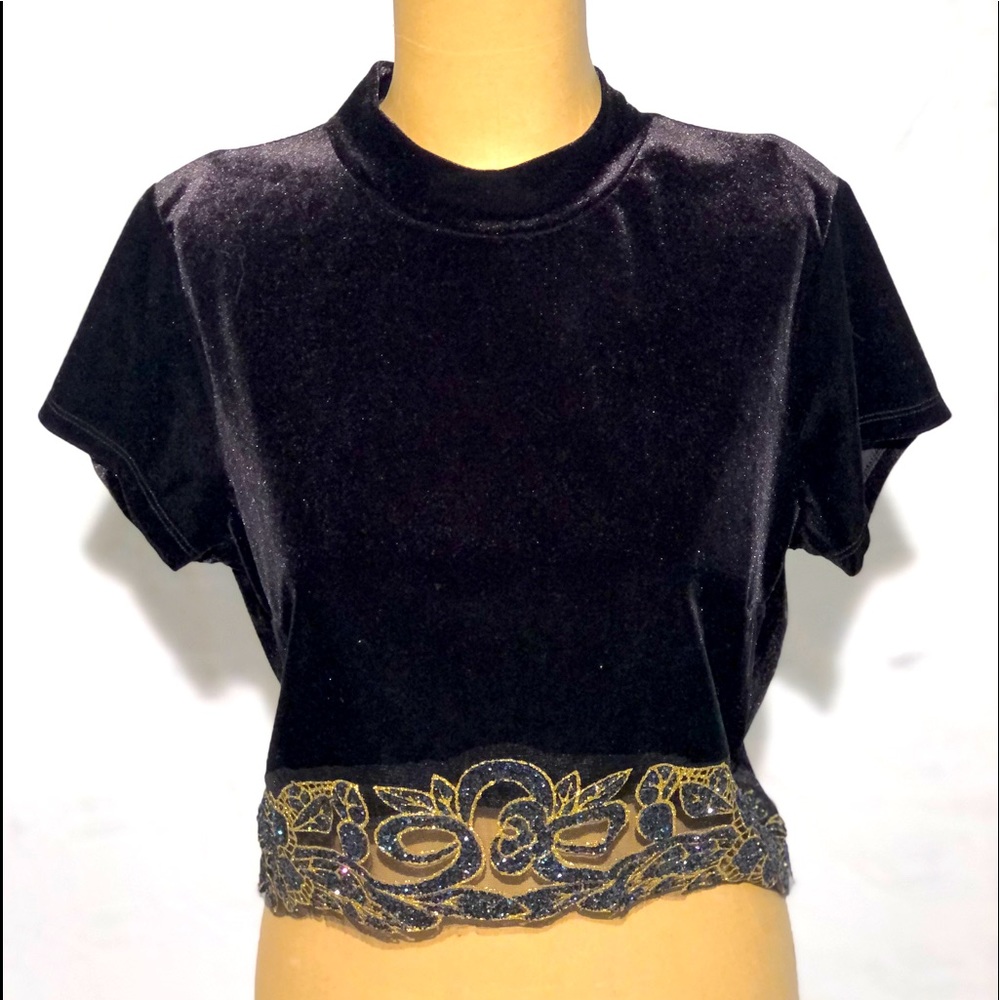 Charlotte Russe cropped top